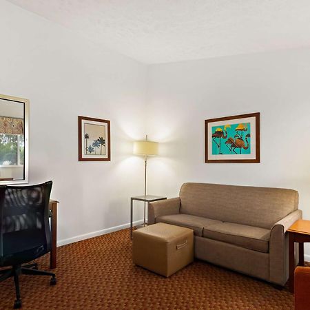Best Western Port St. Lucie Ngoại thất bức ảnh